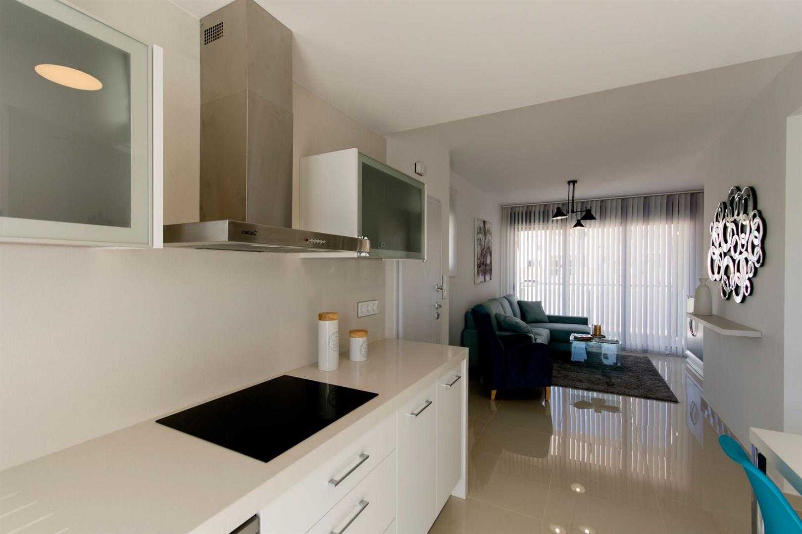 Condominium in Los Balcones, Costa CalIda 10034836