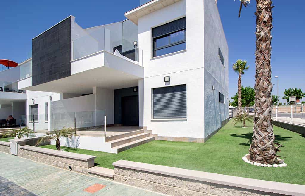 Condominium in Pilar De La Horadada, Alicante 10035122