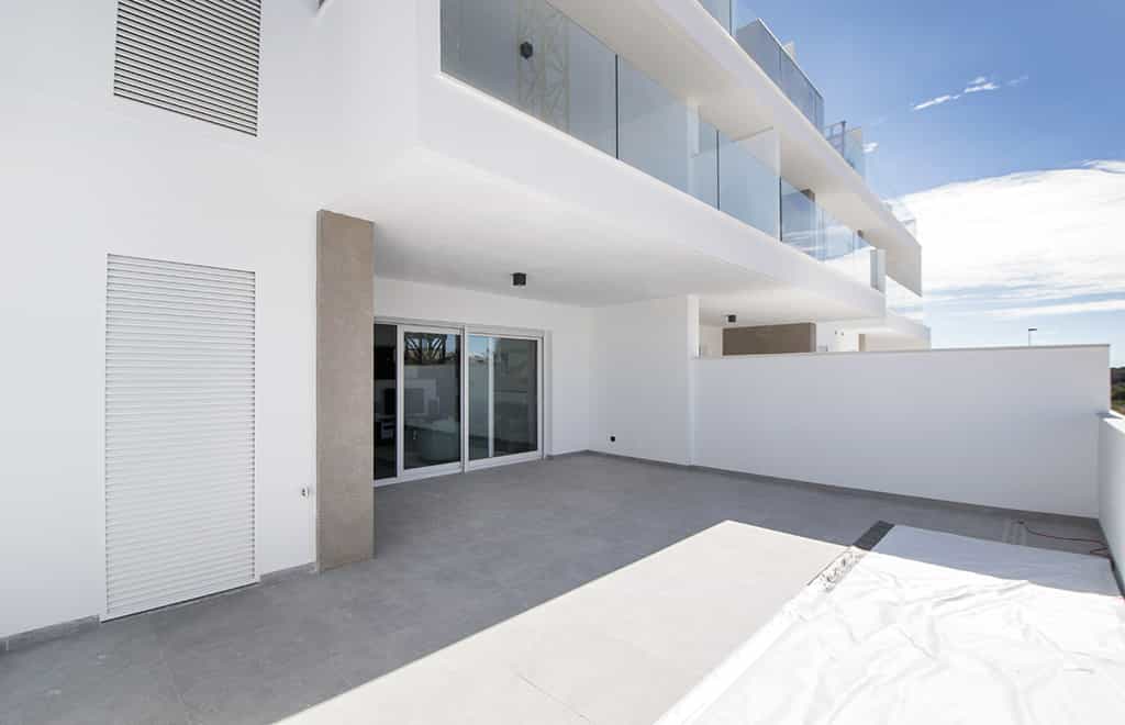 Condominium in Campoamor, Valencia 10035183