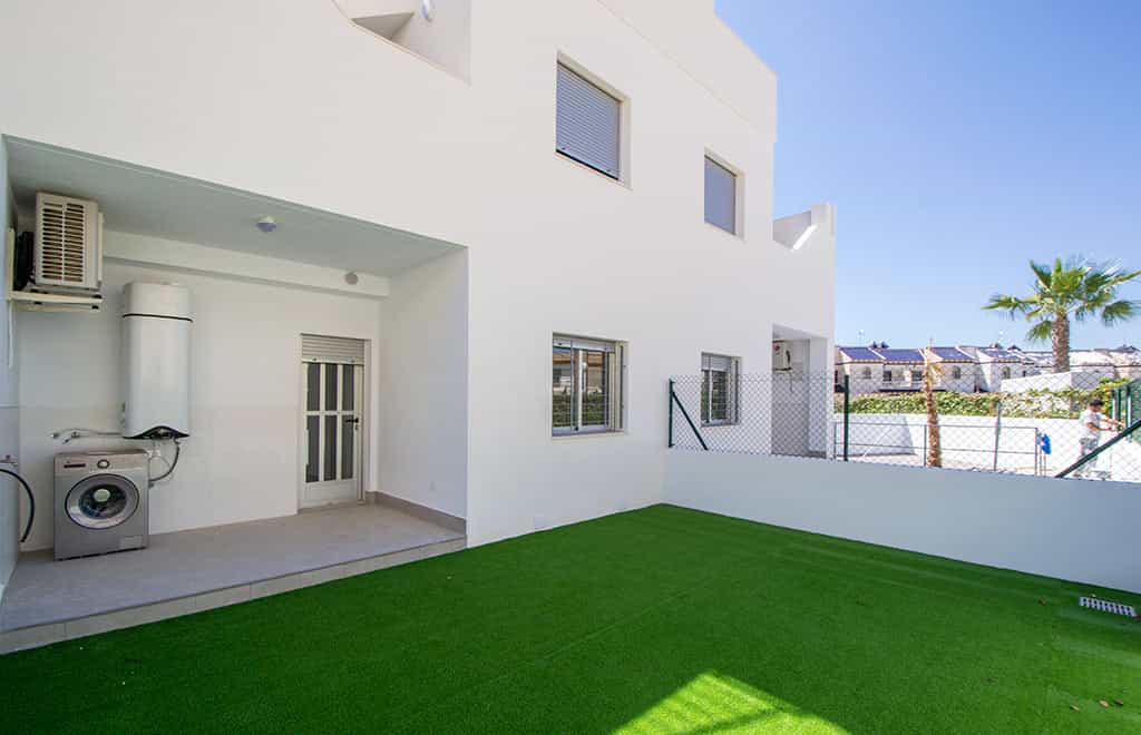 Condominium in Campoamor, Valencia 10035191
