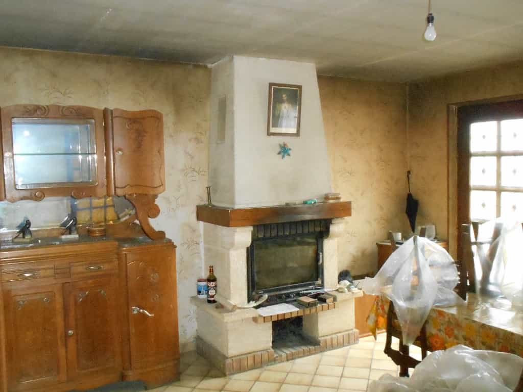 casa en L'Épinay-le-Comte, Normandía 10036134