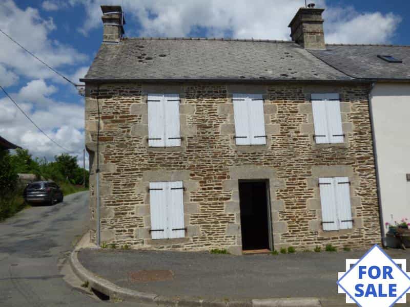Rumah di Saint-Cyr-en-Pail, Membayar de la Loire 10036147