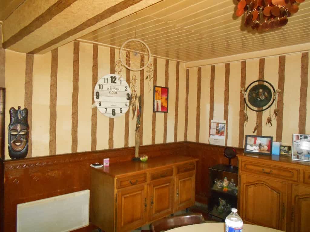 жилой дом в Сен-Илер-дю-Аркуэ, Нормандия 10036168