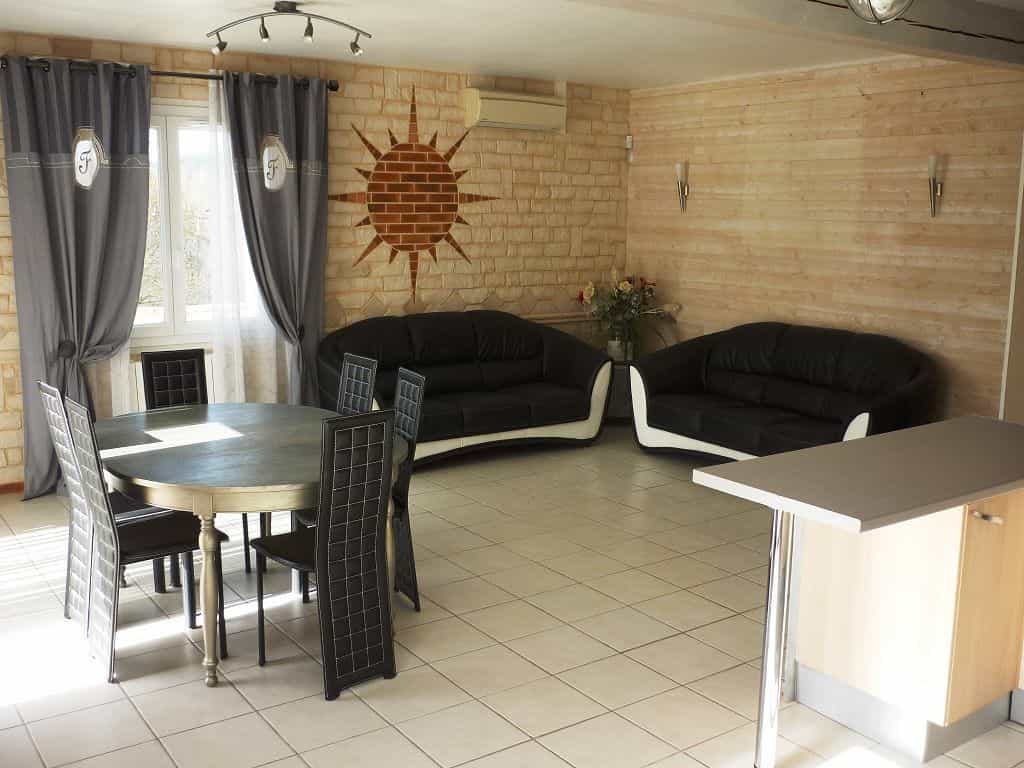Casa nel Saint-Privat-des-Vieux, Gard 10036337