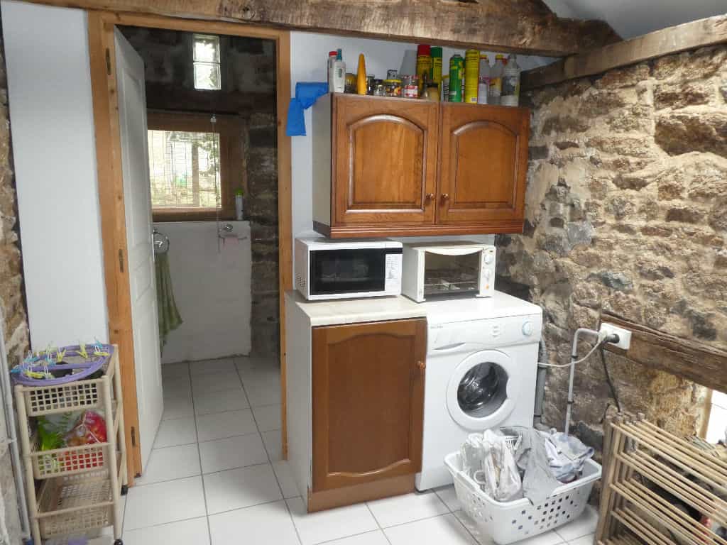 жилой дом в Landivy, Mayenne 10036344