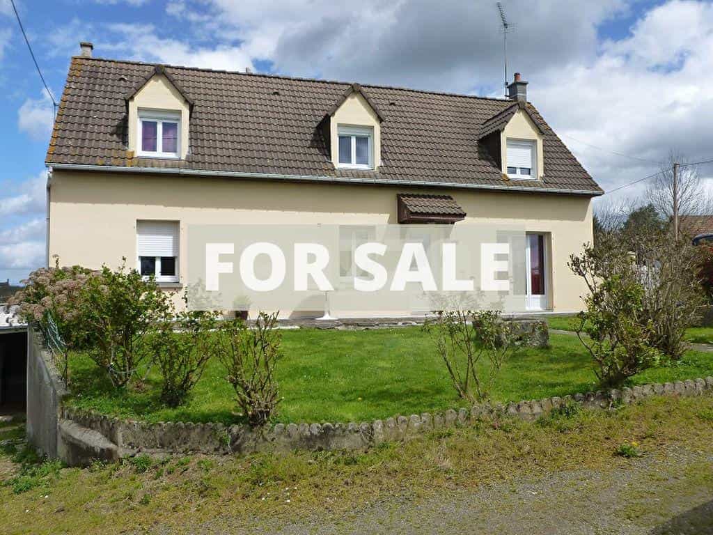 Huis in Isigny-le-Buat, Manche 10036348