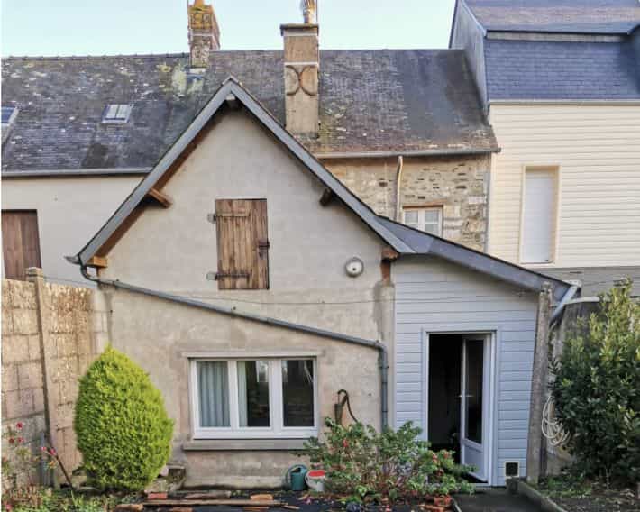 Casa nel Geneslay, Normandie 10036396