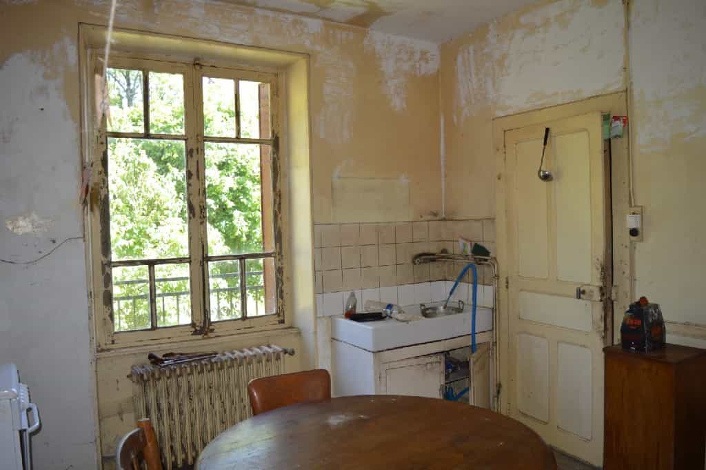 Rumah di Chateauneuf-la-Foret, Nouvelle-Aquitaine 10036511