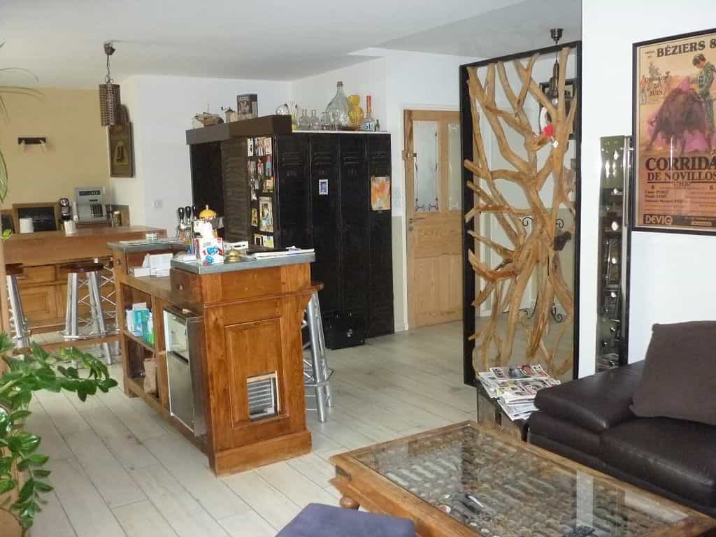 بيت في Ales, Gard 10036543