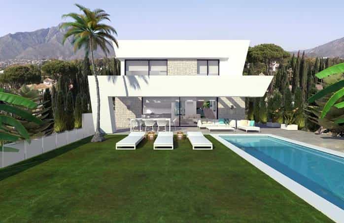 House in Fuengirola, Andalusia 10036702
