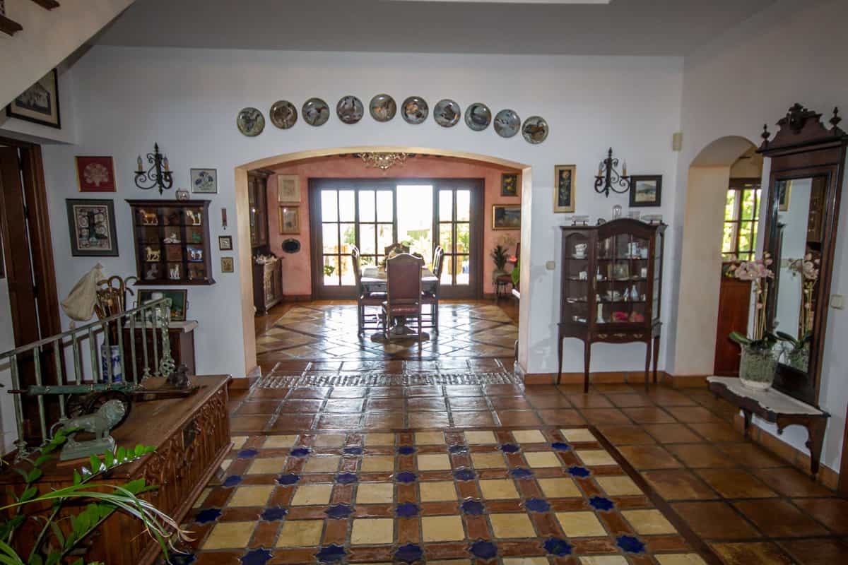 House in La Duquesa, Malaga 10036842