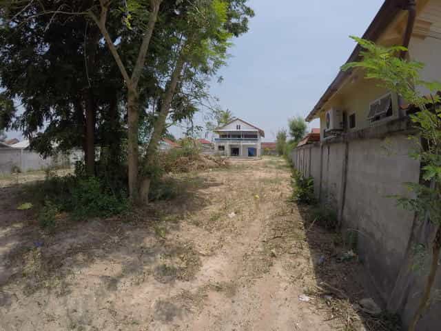 Land in Ban Laem Mai Ruak, Chonburi 10036909