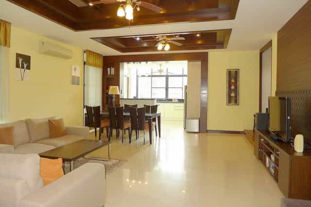 Huis in Ban Huai Ta Nu, Chonburi 10036927