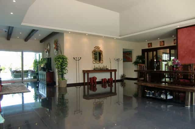 Hus i Ban Huai Yai Muk, Chon Buri 10036971