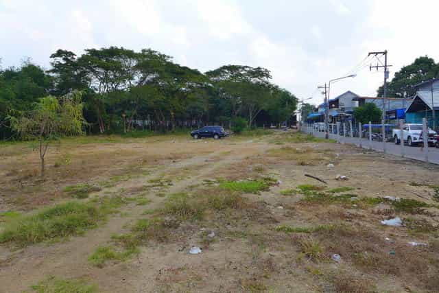 Land in Ban Laem Mai Ruak, Chonburi 10037276