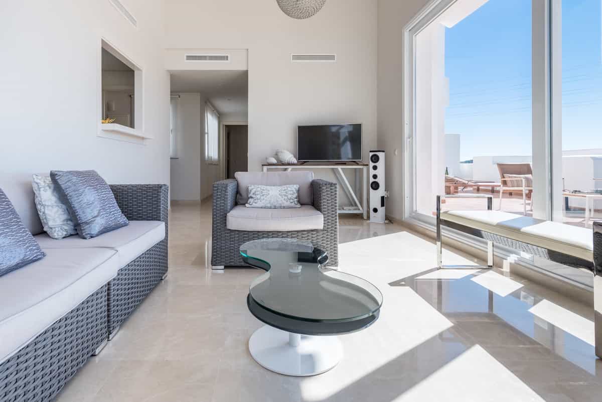 Condominium in Casares, Malaga 10037409