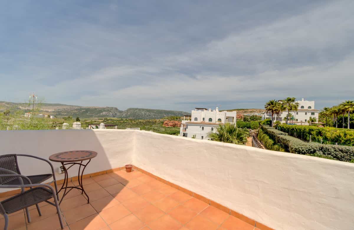 Eigentumswohnung im Casares, Malaga 10037443