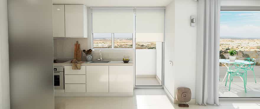 Condominium in Torrevieja, Alicante 10037580