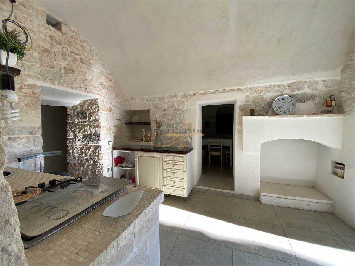 rumah dalam Ceglie Messapico, Puglia 10037858
