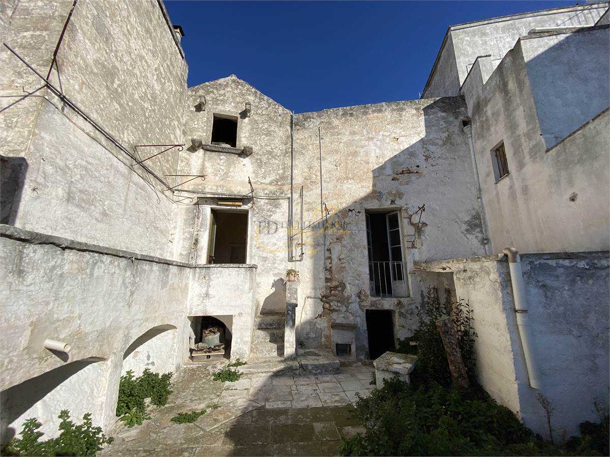 Condominium dans Ostuni, Puglia 10037863