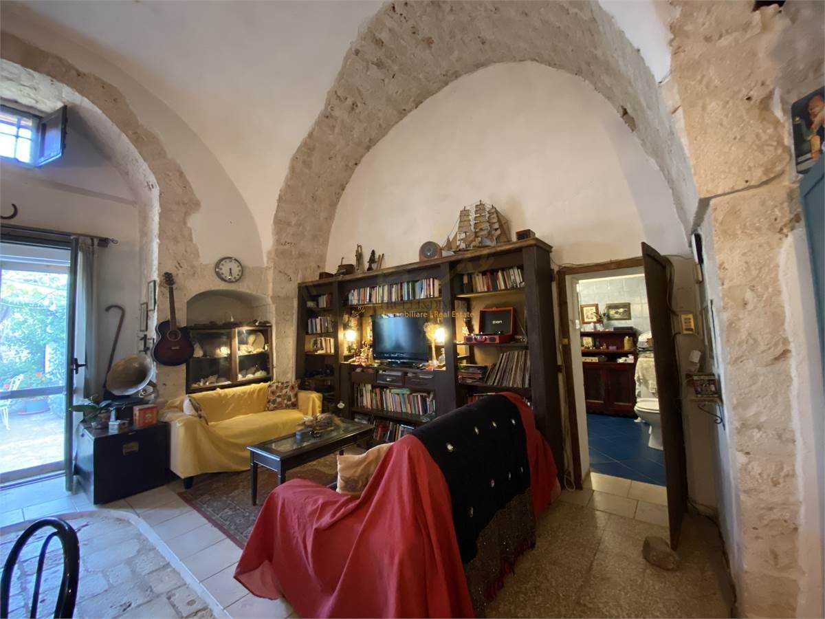 σπίτι σε Castellana Grotte,  10037908