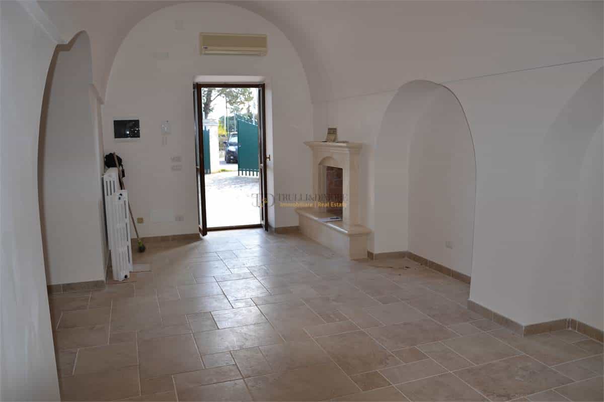 Huis in Fasano, Puglia 10038008