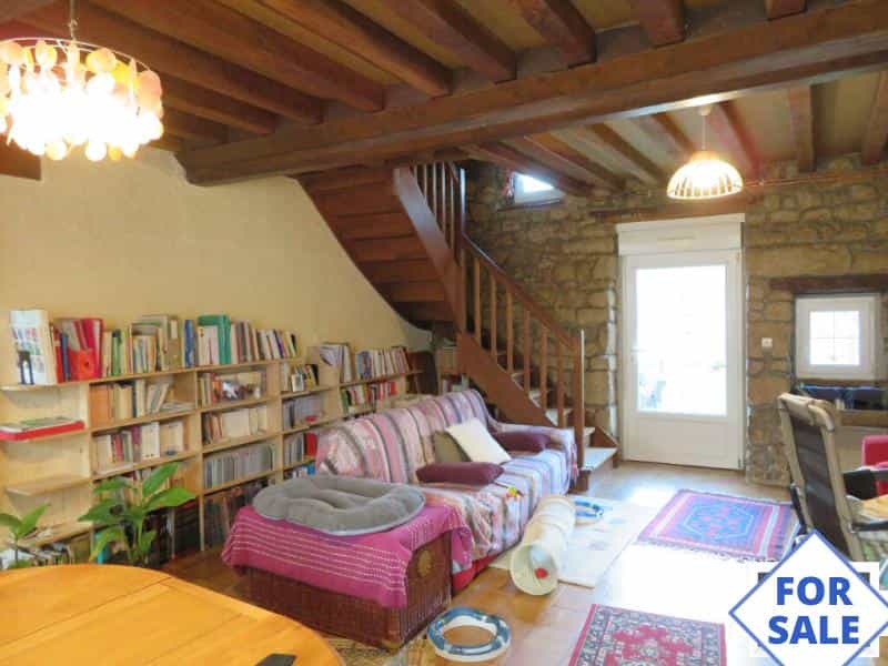 Rumah di Pra-en-Pail, Membayar de la Loire 10038473