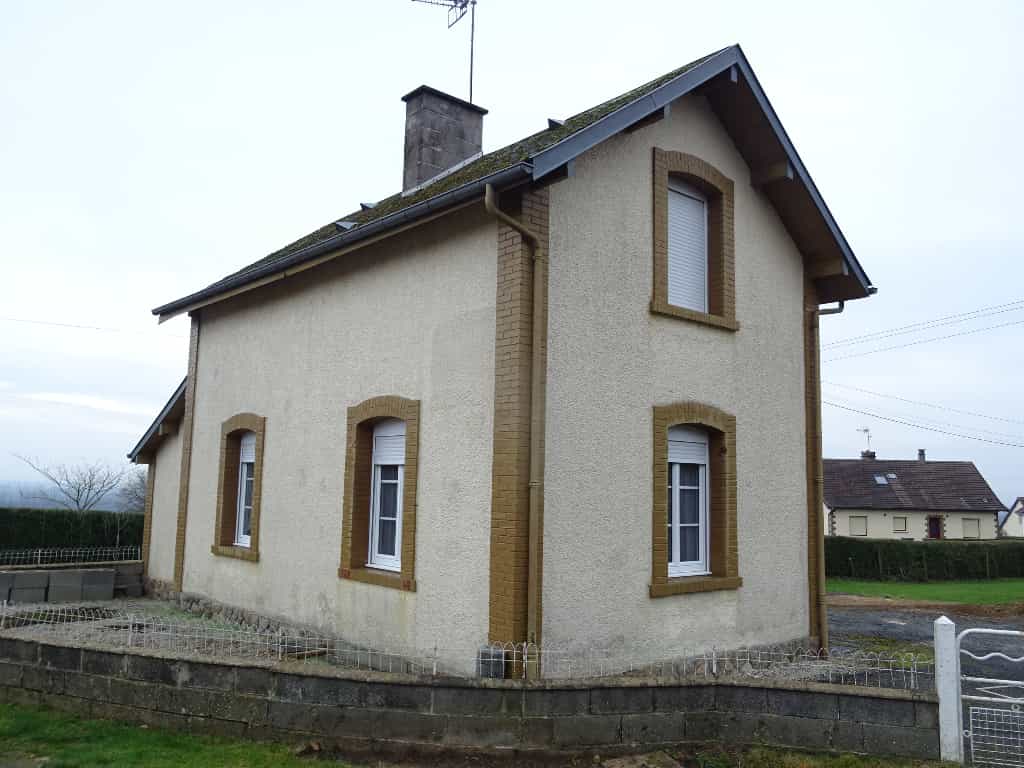 жилой дом в Мортен, Нормандия 10038500