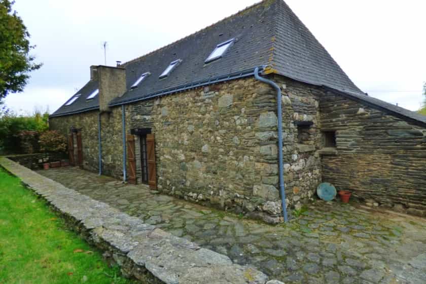 بيت في Ruffiac, Morbihan 10038898