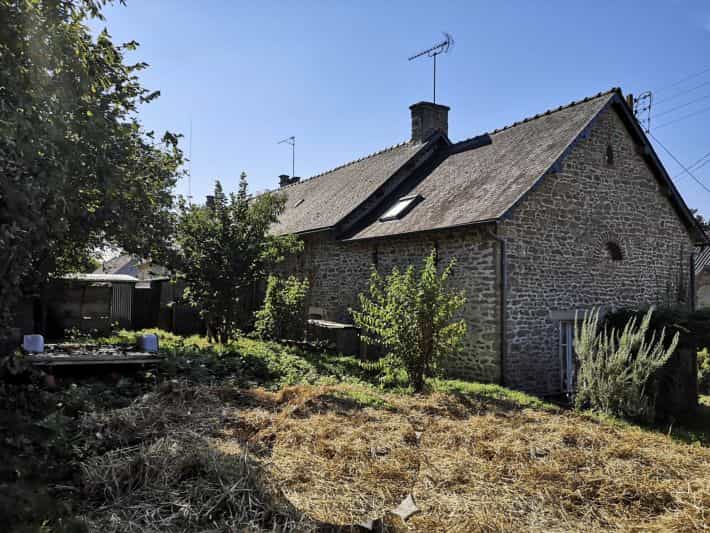 Dom w Charchigne, Mayenne 10039079