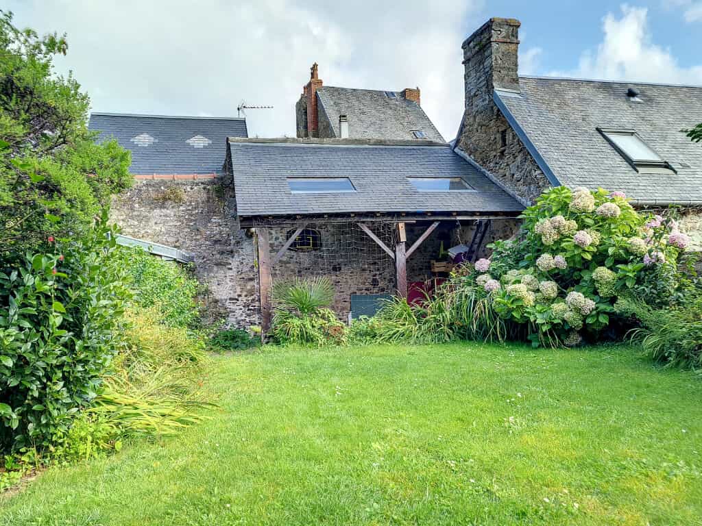 Будинок в Saint-Nicolas-de-Coutances, Нормандія 10039237