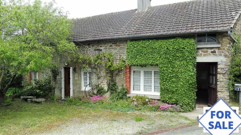 casa en Boulay-les-Ifs, Países del Loira 10039330