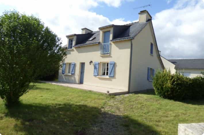 Hus i Saint-Grave, Bretagne 10039411