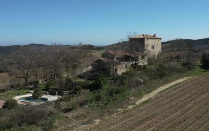 жилой дом в Magrie, Occitanie 10039516