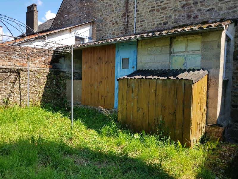 House in Le Loroux, Bretagne 10039549