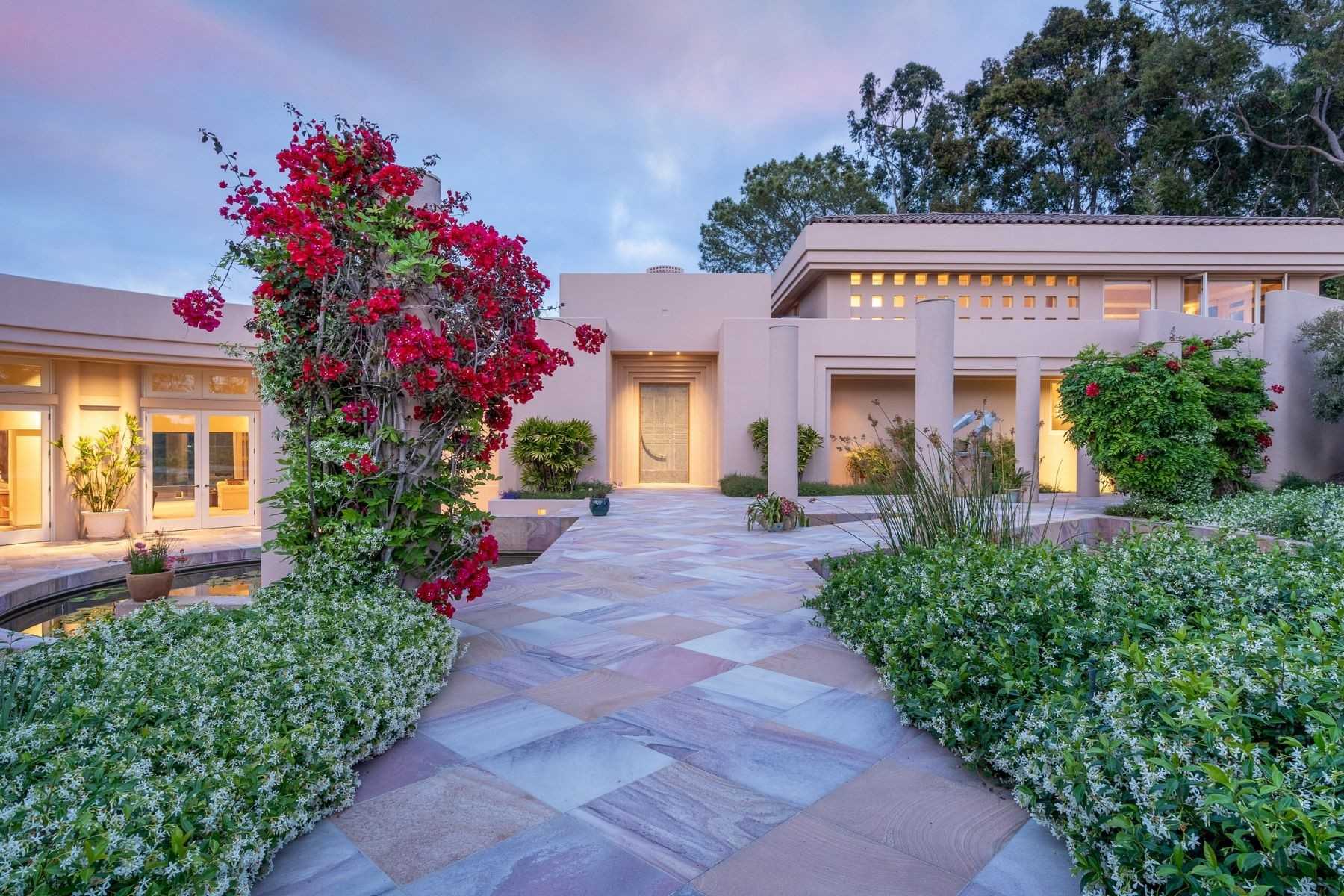 House in Rancho Santa Fe, California 10039604