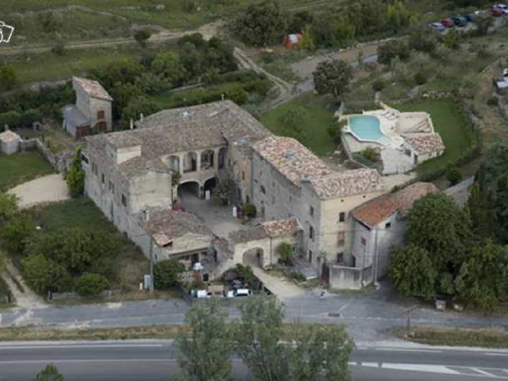 rumah dalam Rousson, Occitanie 10039721