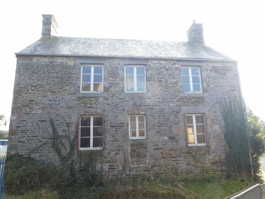 House in Saint-Clement-Rancoudray, Manche 10039766