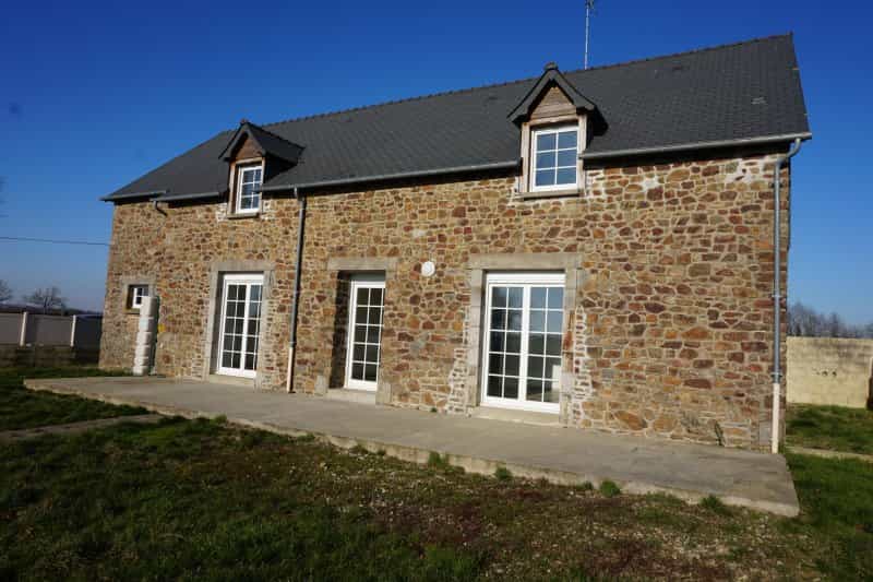 Rumah di Saint-Fraimbault-de-Prieres, Membayar de la Loire 10039769
