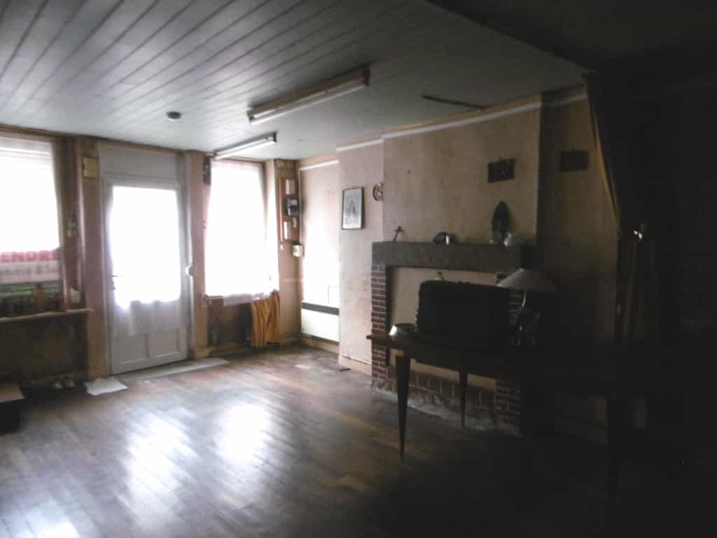 Haus im Saint-Hilaire-du-Harcouet, Manche 10039812