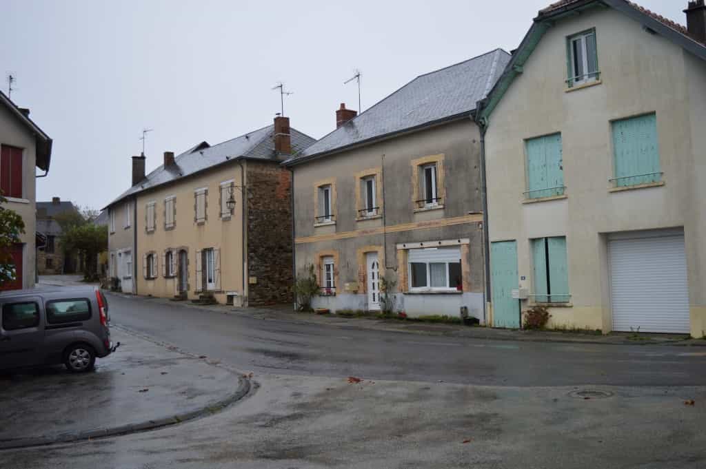 Haus im La Porcherie, Nouvelle-Aquitaine 10039871