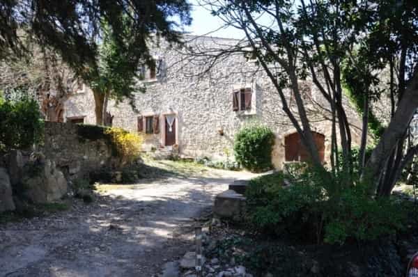 Hus i Cessenon-sur-Orb, Occitanie 10039980