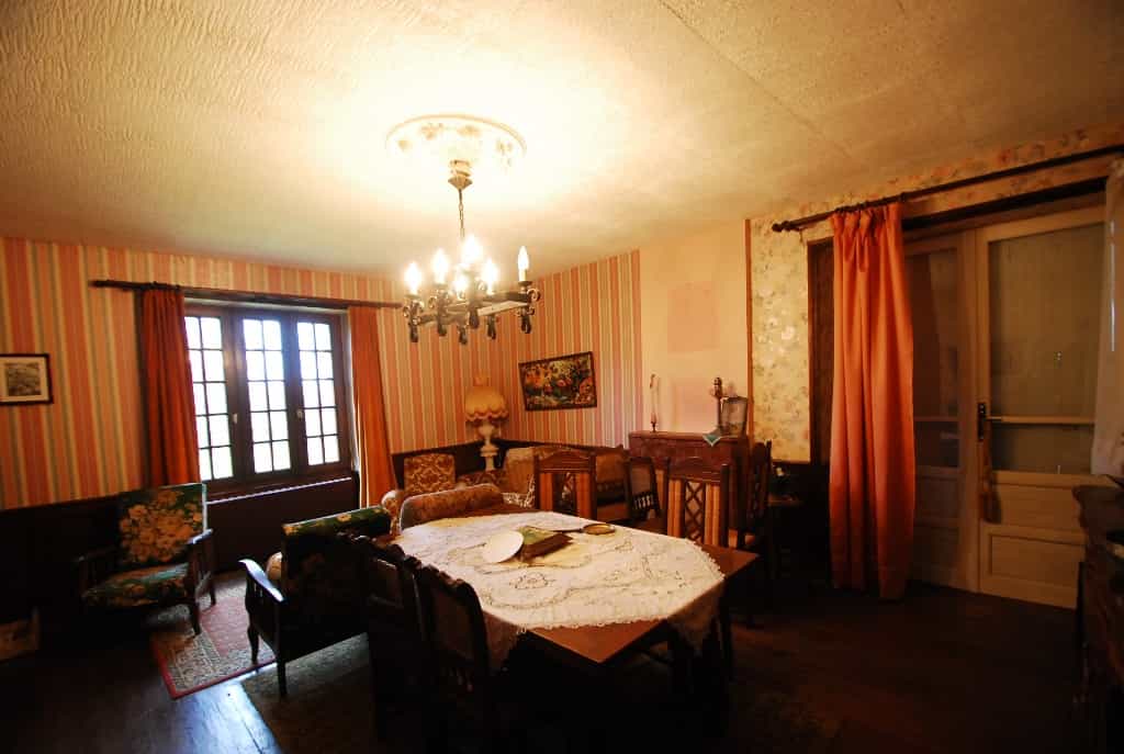 House in Grazay, Pays de la Loire 10039994