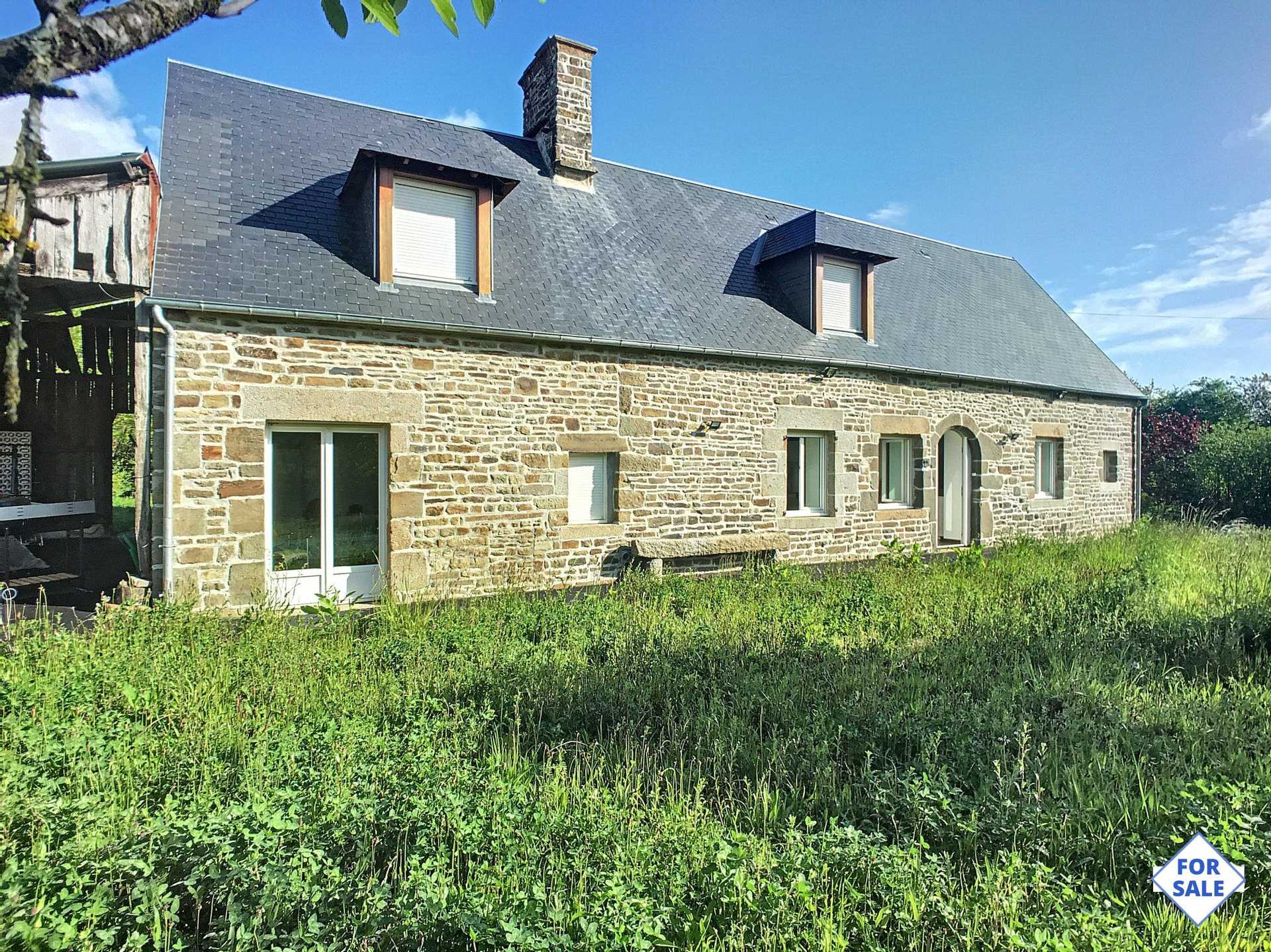House in Sainte-Cecile, Normandie 10040015