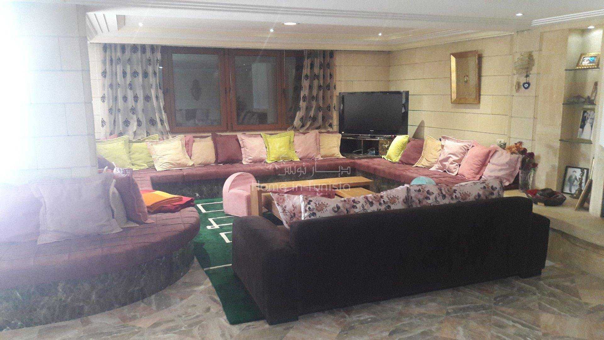 Talo sisään El Haj Mohammed Zarrouch, Sousse 10040104