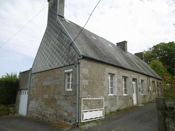 Rumah di Maisoncelles-la-Jourdan, Normandie 10040235