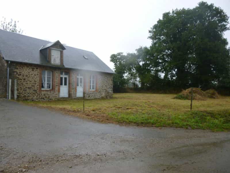 Dom w Le Ribay, Mayenne 10040241