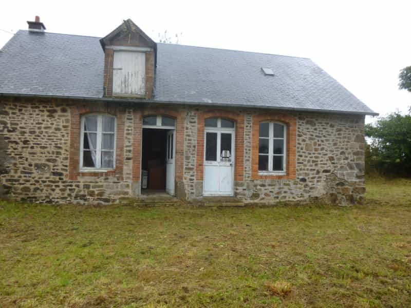 Dom w Le Ribay, Mayenne 10040241