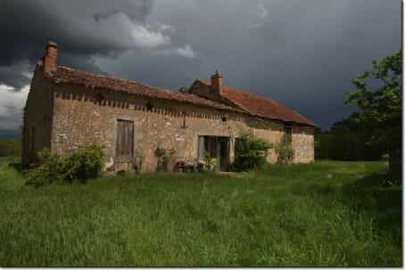 House in Montferrand-du-Perigord, Nouvelle-Aquitaine 10040325