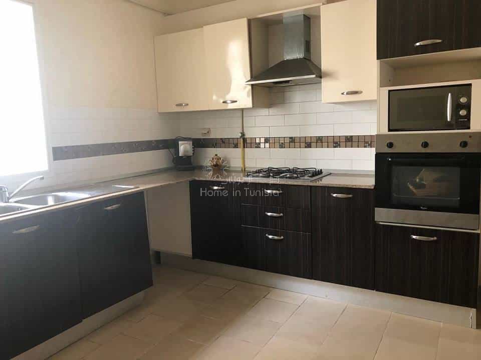 Condominium in Sousse Khezama,  10040437